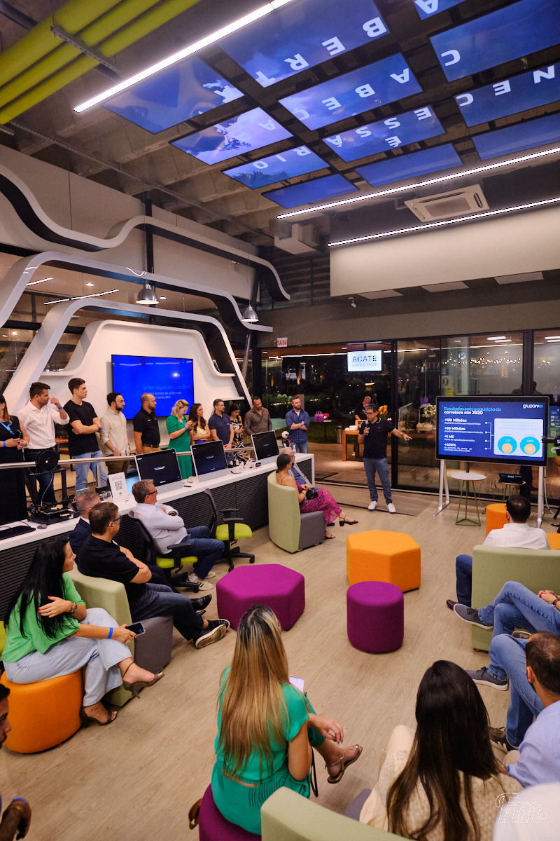 palestra de lançamento da Corretora Lado Bom Seguros do grupo RV e Brognoli - sócios Enrico Dias e Jonatan Hartmann Matschulat e Eduardo Barbosa Rede Vistorias