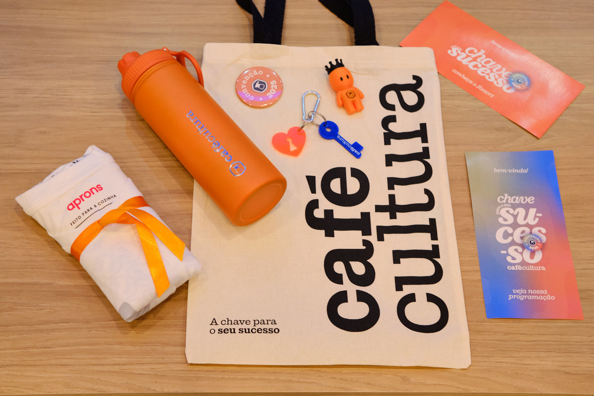 registro dos brindes dos franqueados na Convenção de Franqueados do Café Cultura 2025