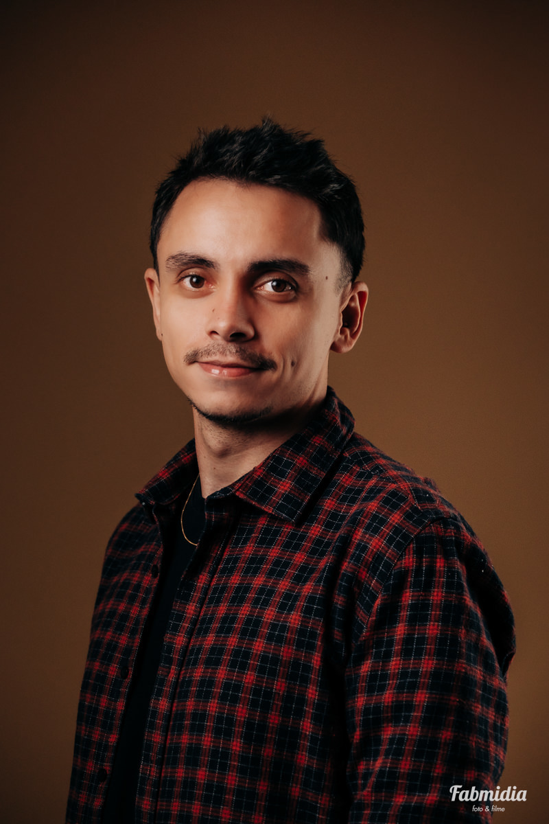 retrato profissional de posicionamento Celso Martins Rancho Marketing para delivery em Florianopolis