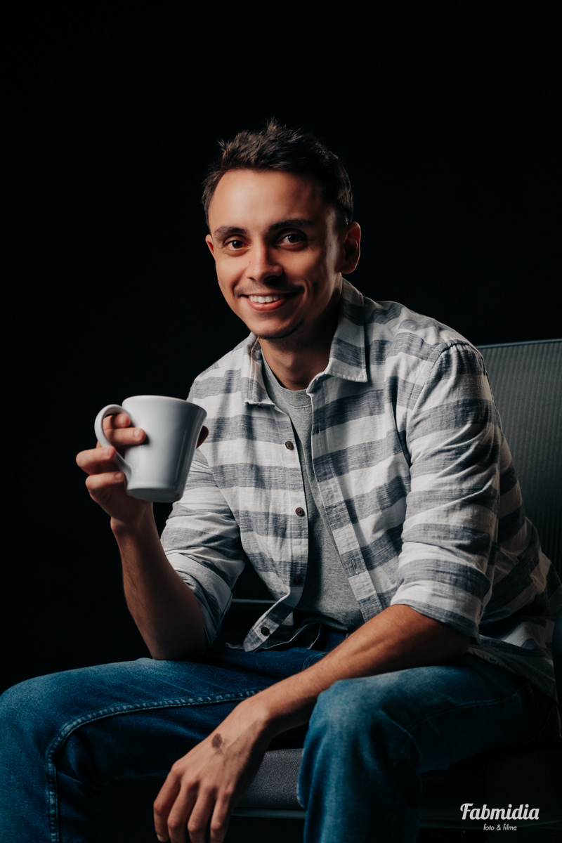 retrato profissional de posicionamento Celso Martins Rancho Marketing para delivery em Florianopolis