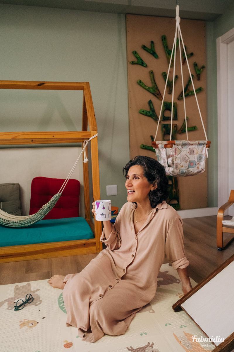 retrato Pediatra Márcia Gomes da Silva em seu consultório no Multi Open Shopping Florianopolis Rio Tavares