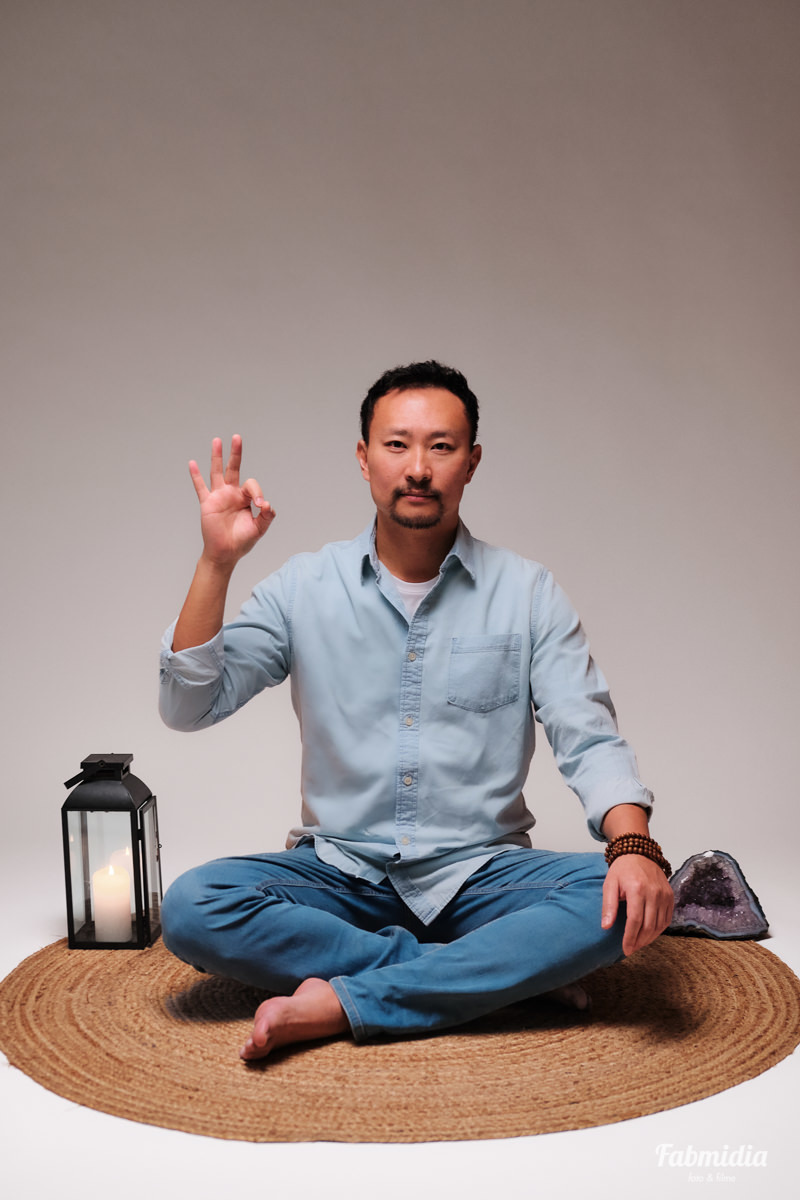 retrato terapeuta Cesar Matsumoto método Luz Estelar autodesenvolvimento humano