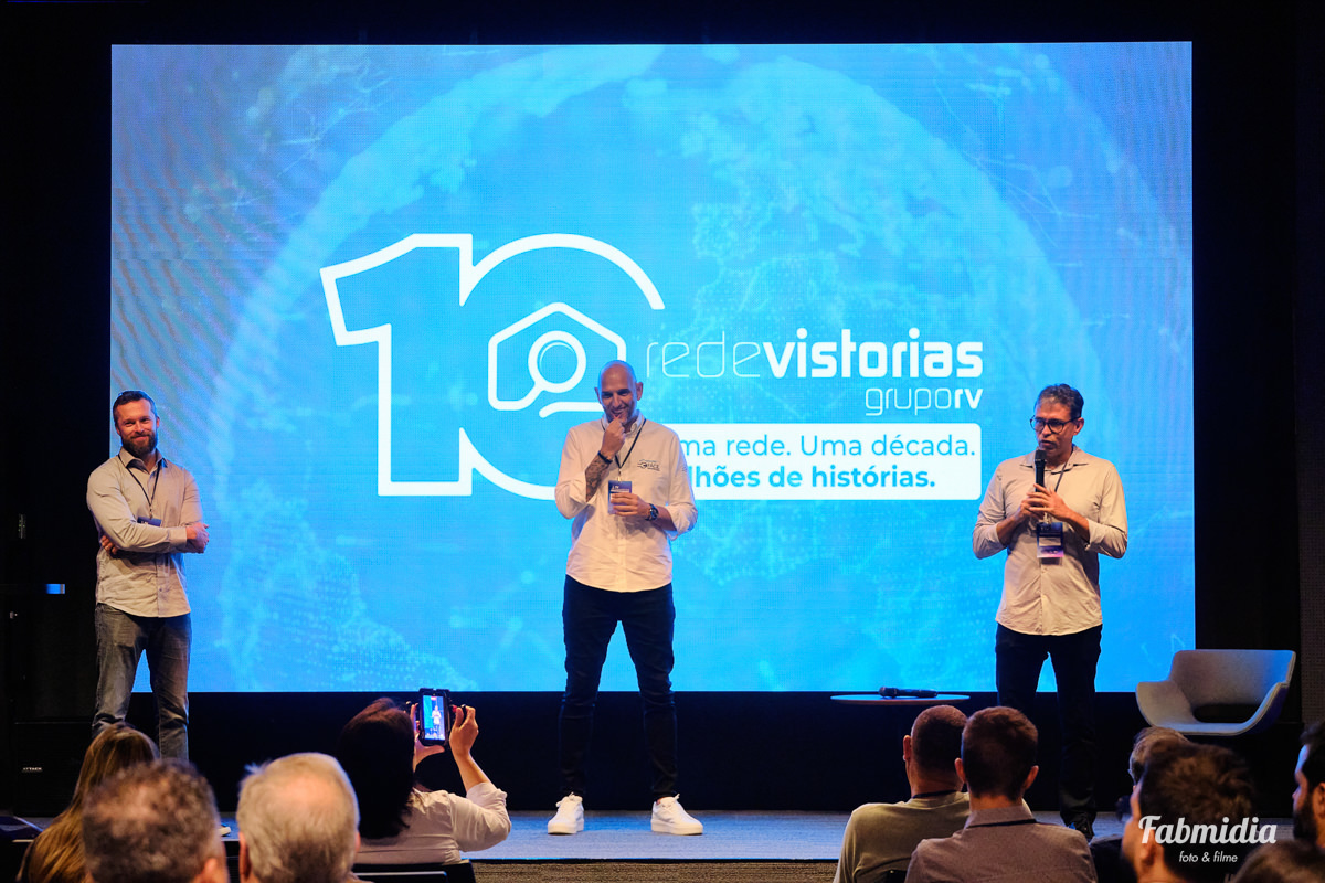 RV Experience 2026 convenção de franquados Lado Bom Seguros Rede Vistorias e Reparo Facil no Sapiens Parque Florianopolis Santa Catarina no Palco Jonatan Hartmann Matschulat, Juliano Meldner e Enrico Dias