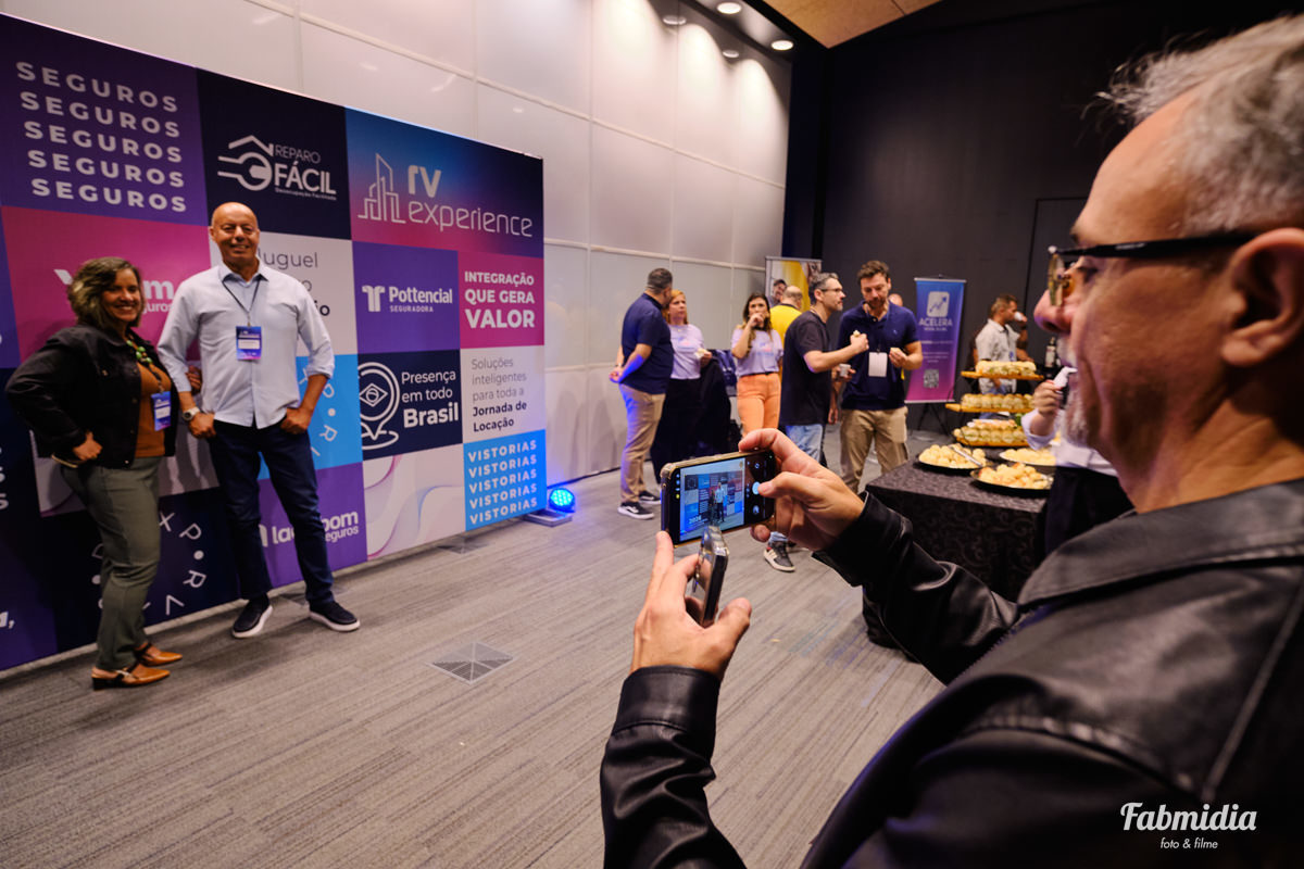 RV Experience 2026 convenção de franquados Lado Bom Seguros Rede Vistorias e Reparo Facil no Sapiens Parque Florianopolis Santa Catarina coffee break