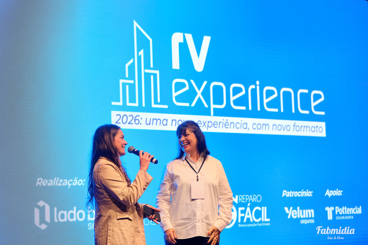 RV Experience 2026 convenção de franquados Lado Bom Seguros Rede Vistorias e Reparo Facil no Sapiens Parque Florianopolis Santa Catarina no palco Vanessa Milis