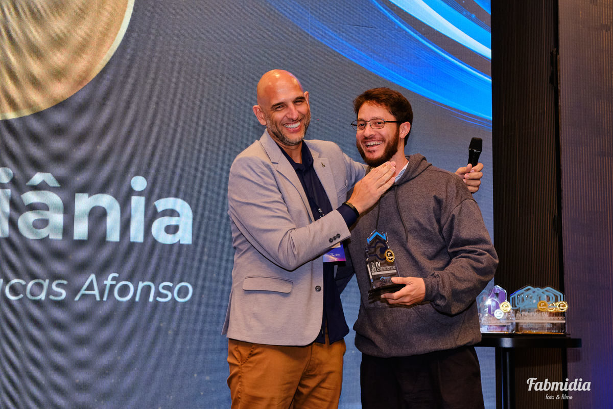 RV Experience 2026 convenção de franquados Lado Bom Seguros Rede Vistorias e Reparo Facil no Sapiens Parque Florianopolis Santa Catarina  premiação dos franquados