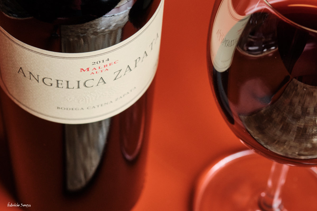 a experiencia construída no Vivamo só termina com um bom vinho com sugestão da enóloga Josi Pieri
