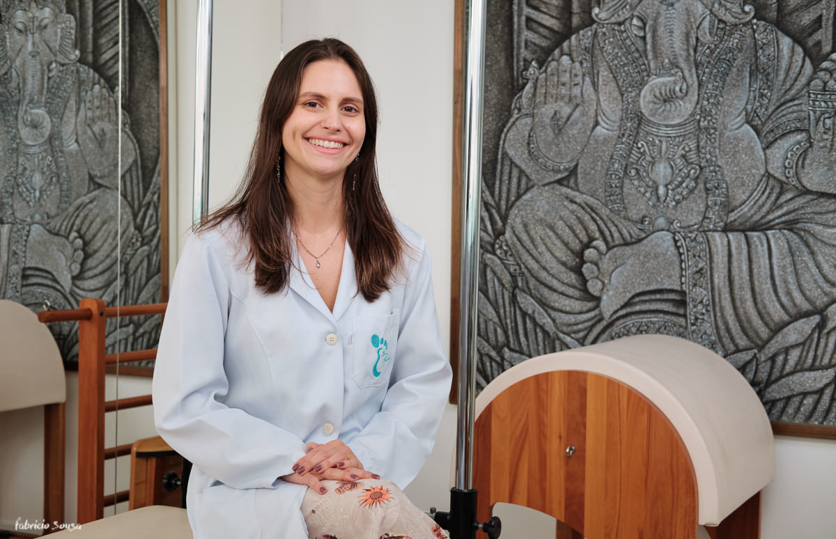 retrato corporativo da professora de Pilates da clinica Bien Marcher