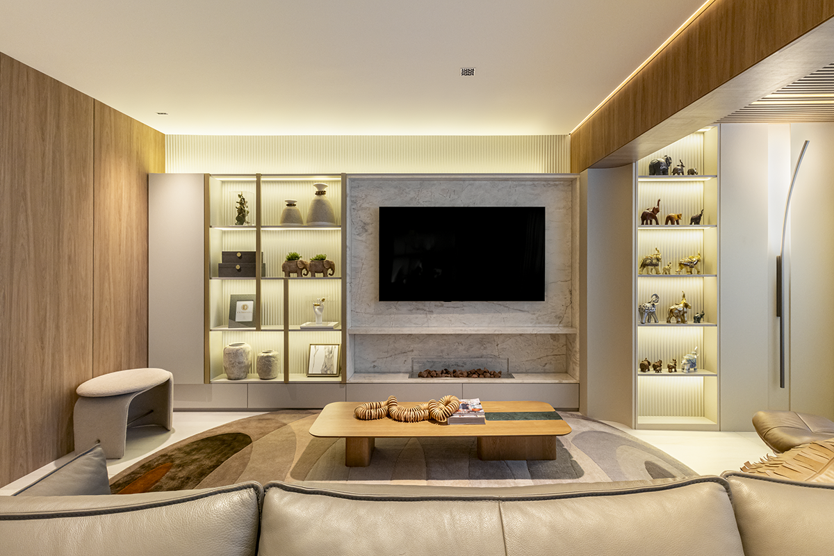 VR - APA CN - Living