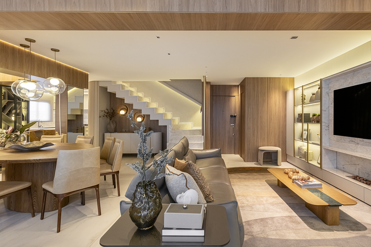 VR - APA CN - Living