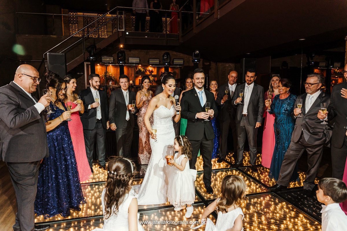 Casamento viloa bisturi casa do ator