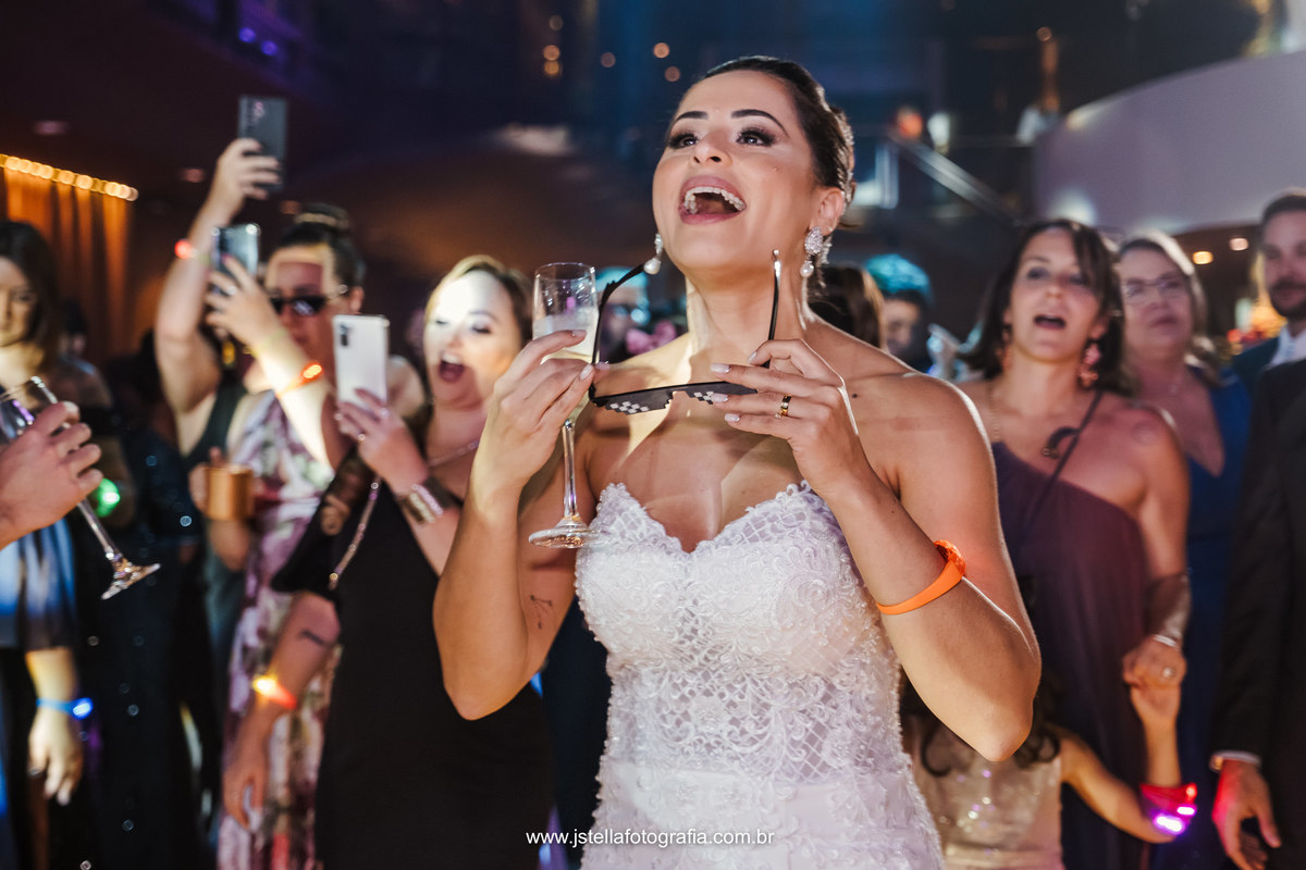 Casamento viloa bisturi casa do ator