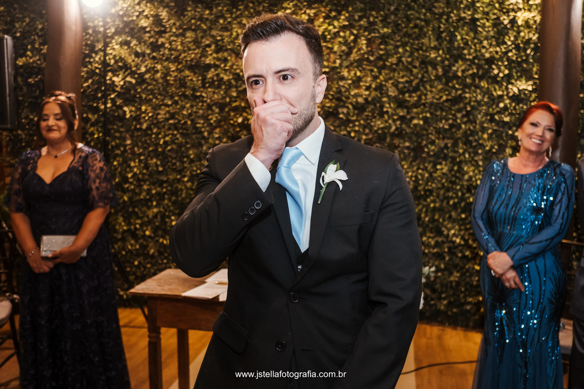 Casamento viloa bisturi casa do ator