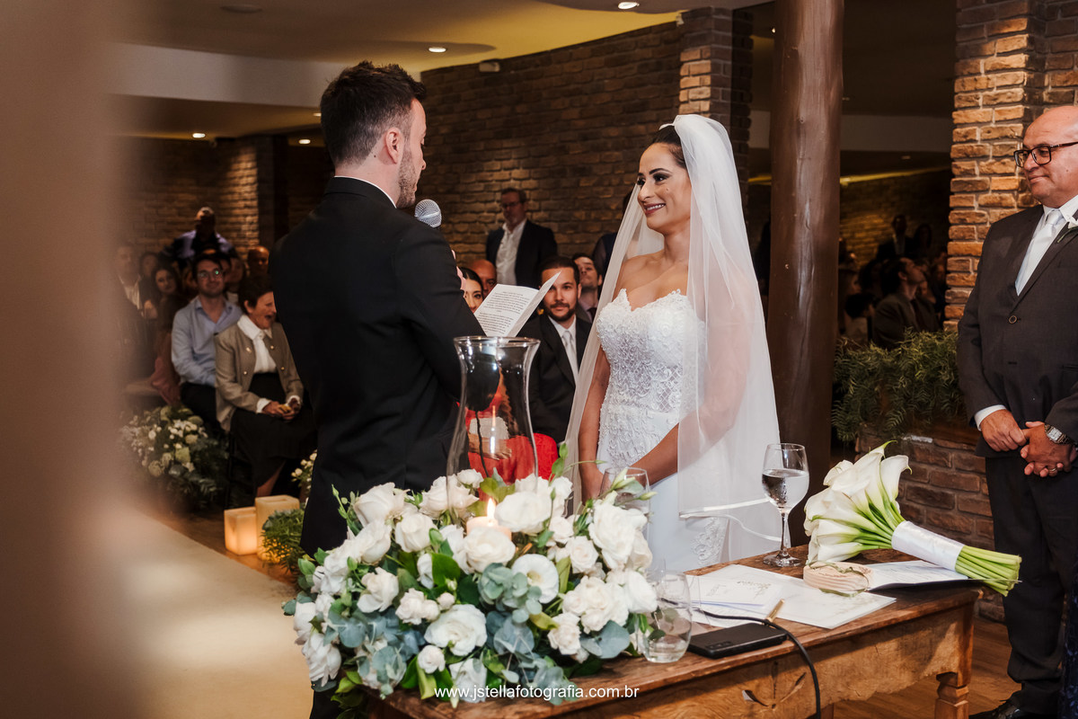 Casamento viloa bisturi casa do ator