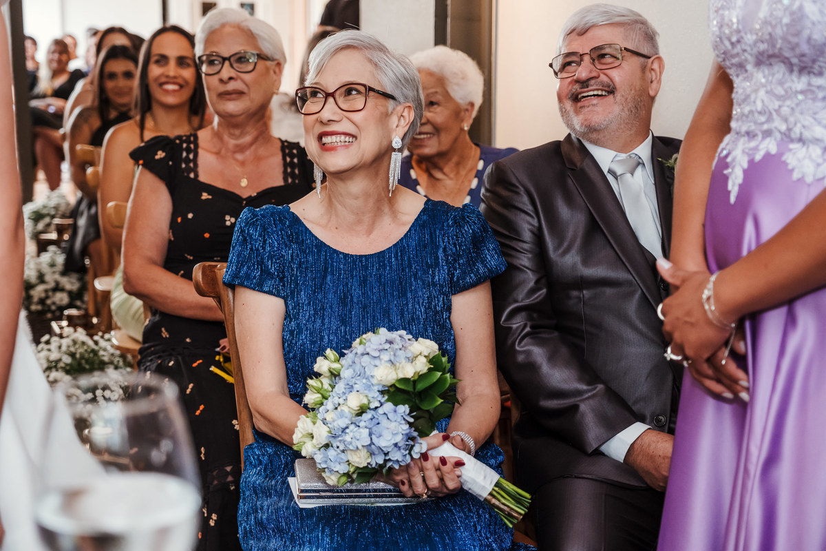 Casamento intimista no Espaço Goiabeira em São Paulo – momento da cerimônia registrado por fotógrafo profissional.
