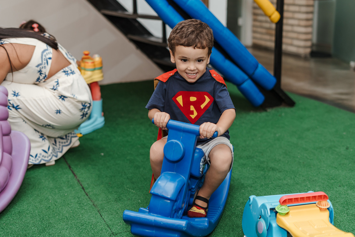 Festa Infantil tema super heróis no Espaço Jack Kingdon em Santo André por Jstella Fotografia
