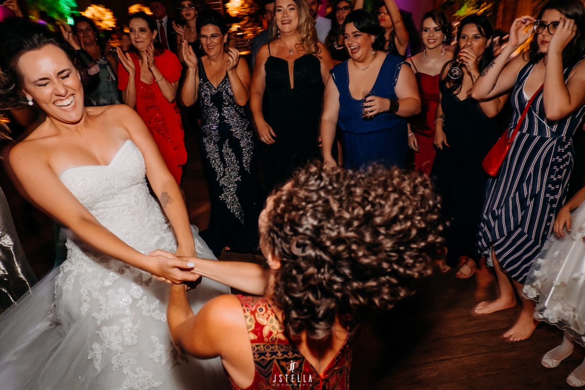 Dança Judaica noivos
