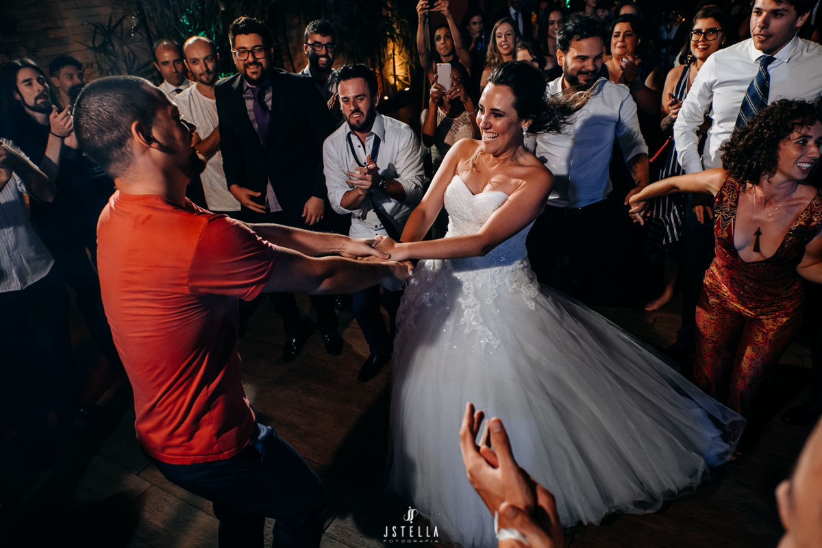 Dança Judaica noivos