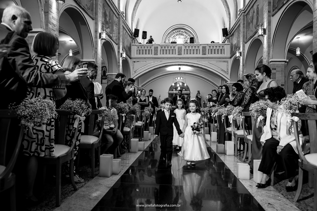 Casamento igreja Nossa Senhora Aparecida de Moema-
Fotografo de casamento SP-
Melhores fotografos de SP-
Mini wedding SP

