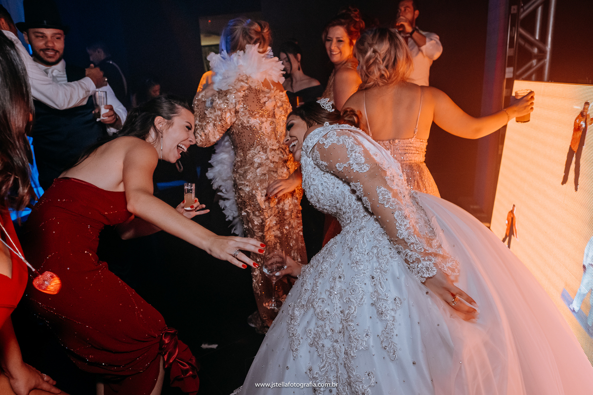 Casamento espaço Pompeia
casamento SP
casamento noturno
Noiva SP
Inspiração casamento a noite 