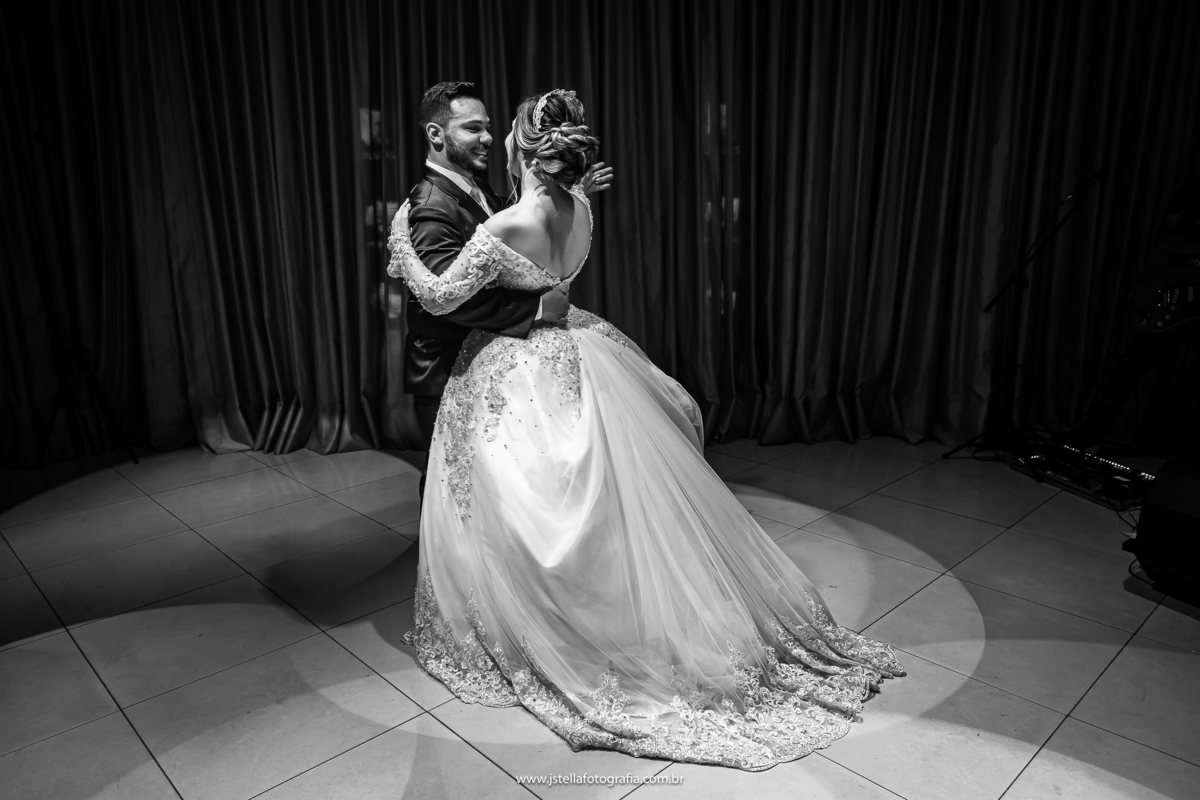 Casamento espaço Pompeia
casamento SP
casamento noturno
Noiva SP
Inspiração casamento a noite 