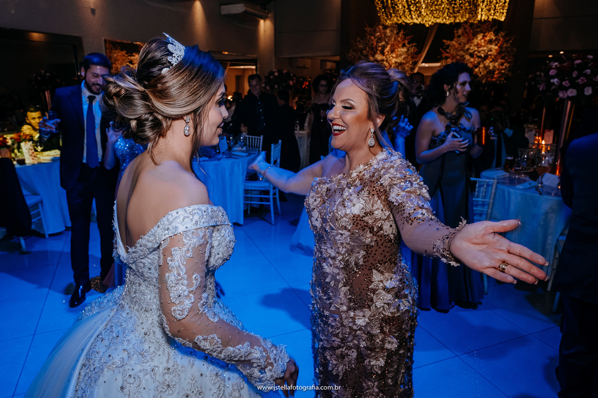 Casamento espaço Pompeia
casamento SP
casamento noturno
Noiva SP
Inspiração casamento a noite 