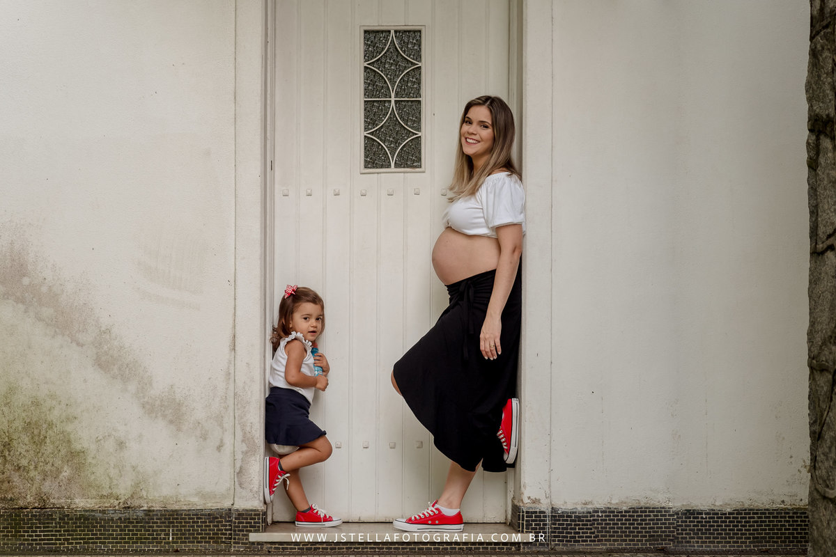 mãe e filha ensaio gestante