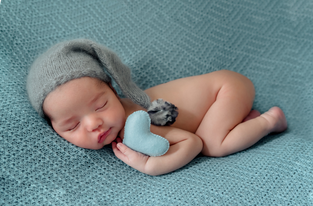 ensaio newborn com coração