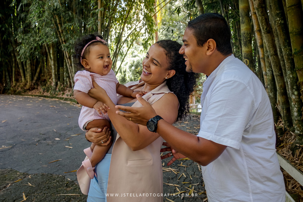 acompanhamento trimestral de bebê no parque