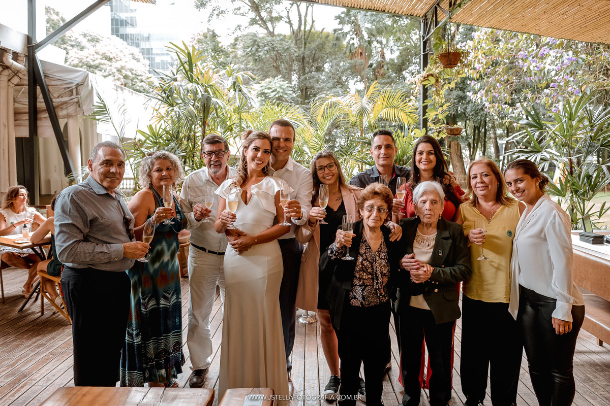 restaurante CAPIM SANTO; 
casamento restaurante CAPIM SANTO;
recepção restaurante CAPIM SANTO;
casamento civil ;
Museu da casa Brasileira;
Ensaio casal Museu da casa Brasileira;
