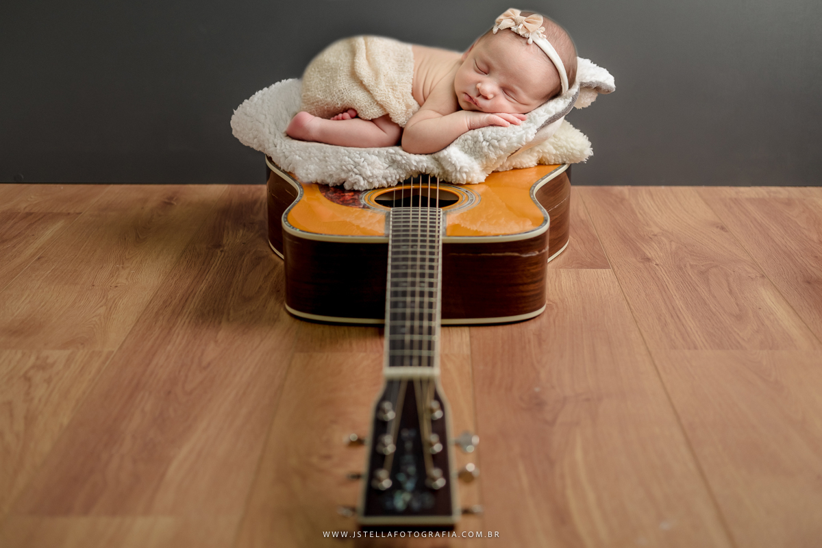 ensaio recém-nascido em casa