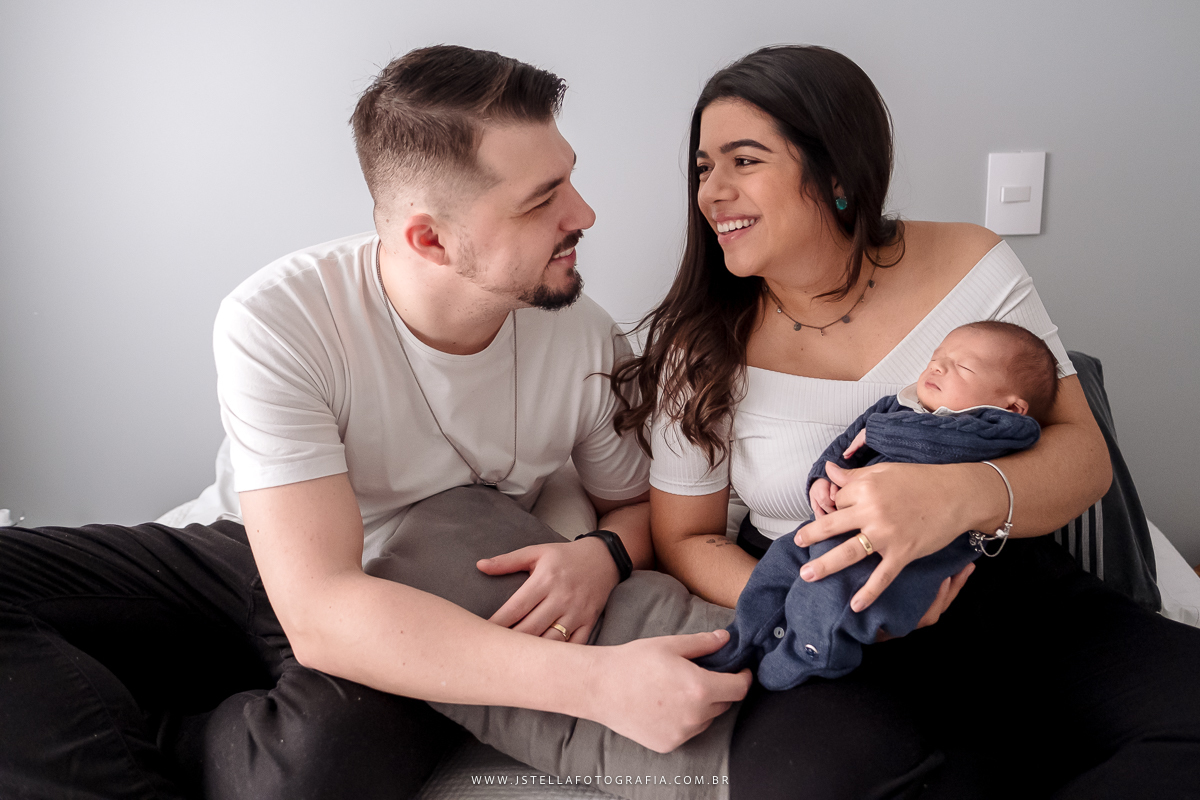 recem nascido com os pais