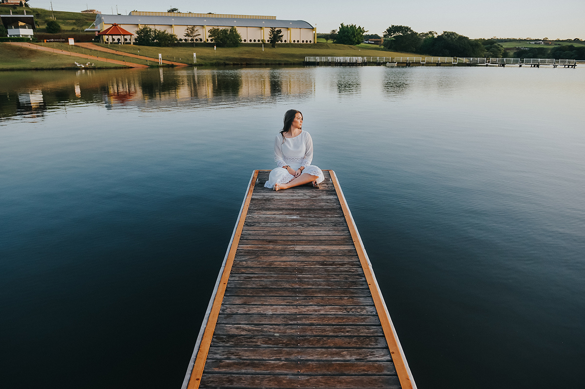 Meditação no lago