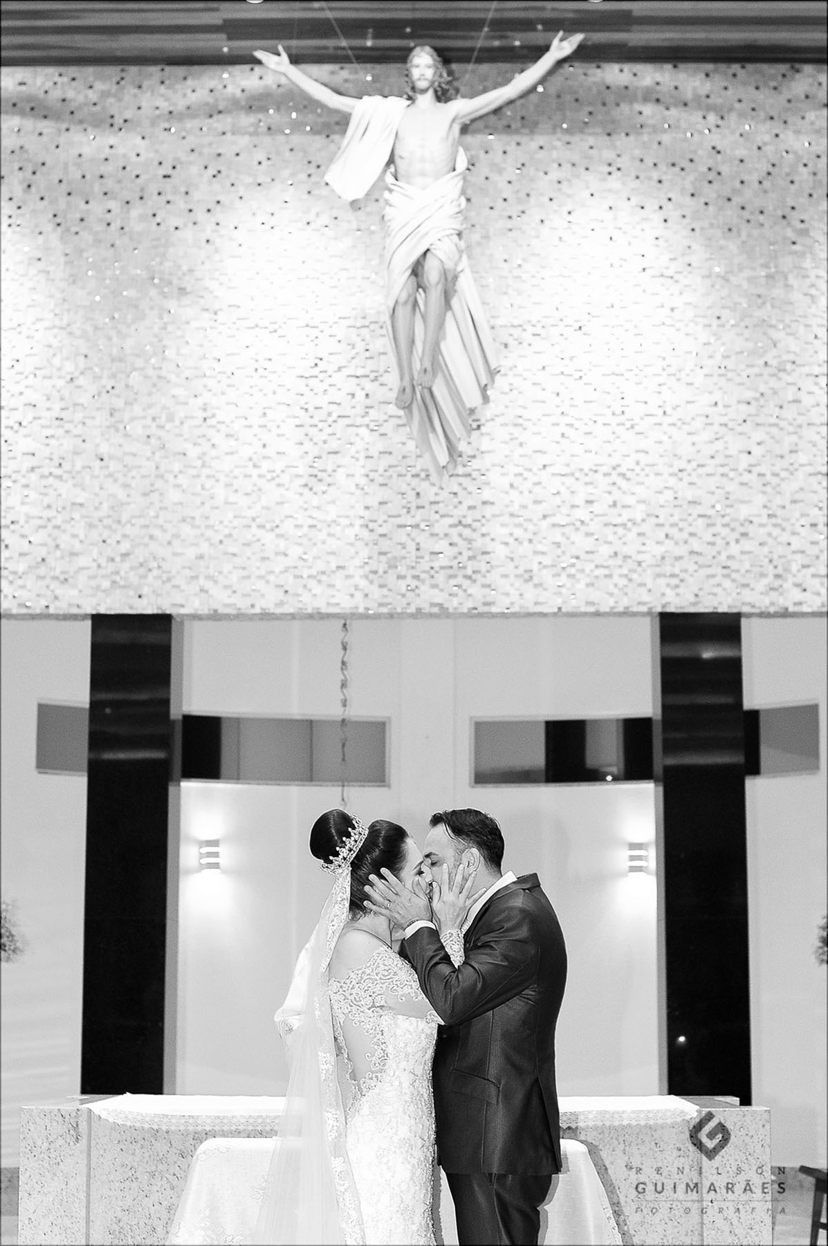 O beijo de recém casados