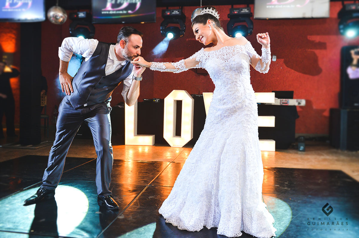 Dança dos noivos
