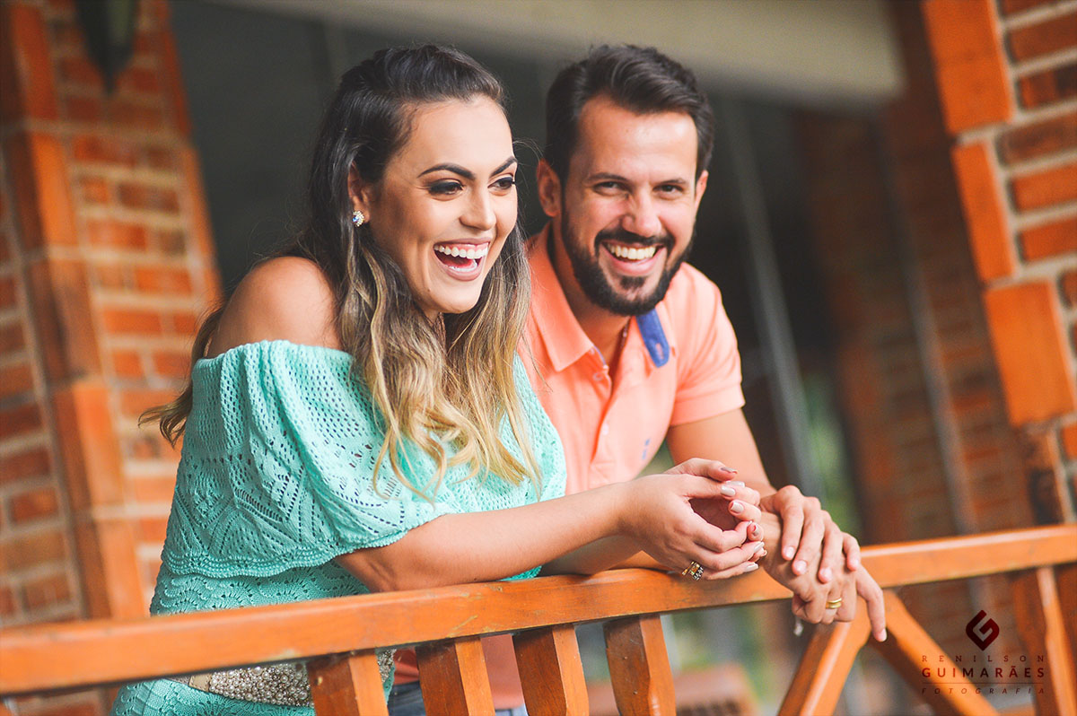 Ensaio divertido dos noivos