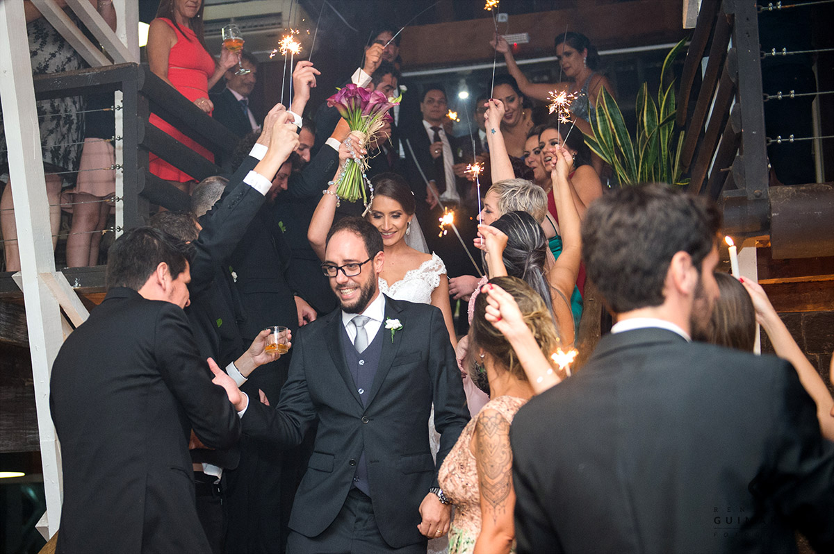 entrada dos noivos na festa