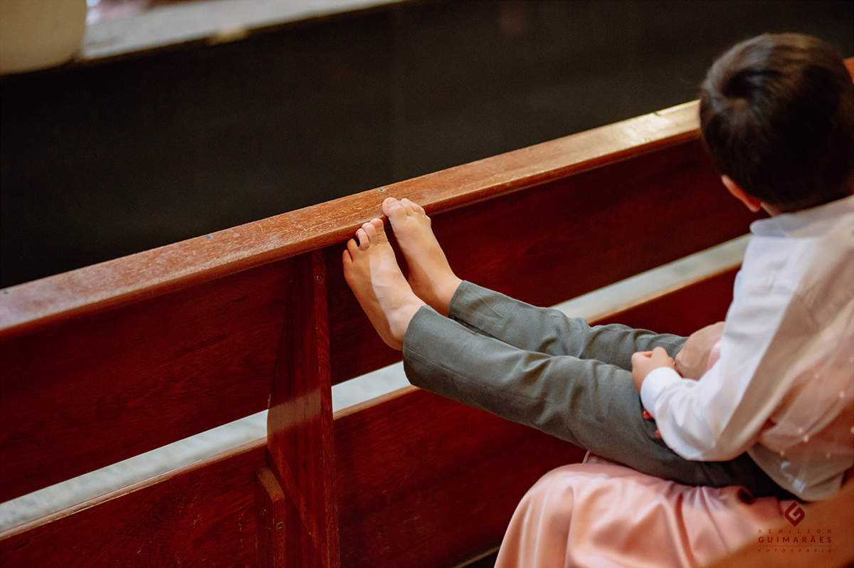 Detalhe do pagem sem os sapatos