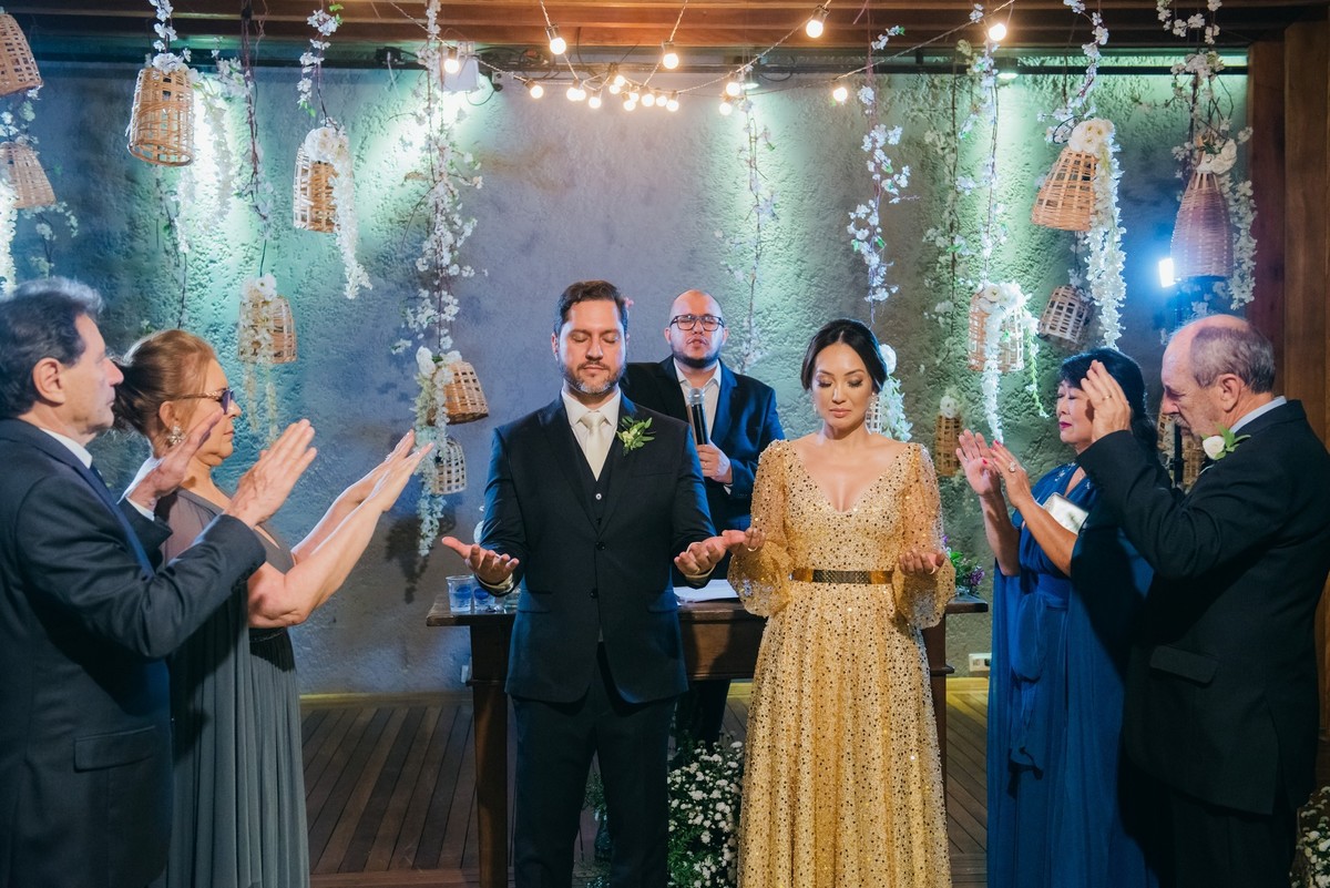 Cerimônia religiosa no Empório Guimarães