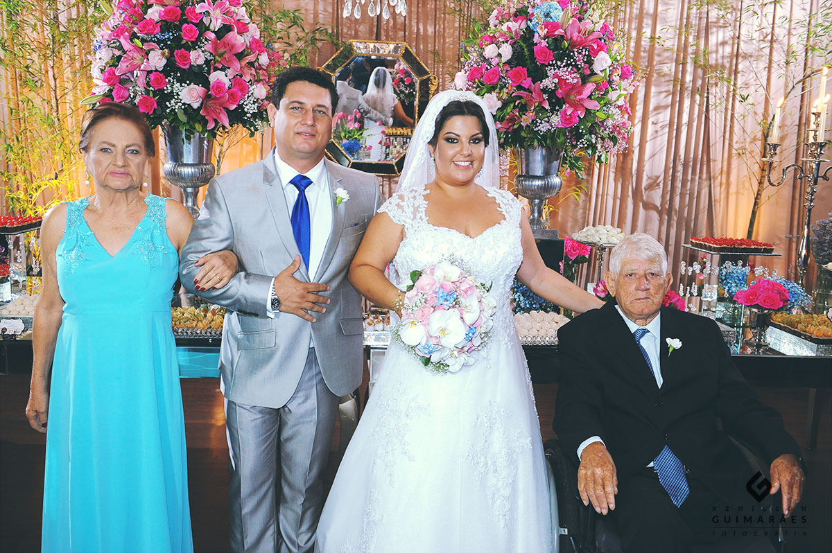 Os pais do noivo