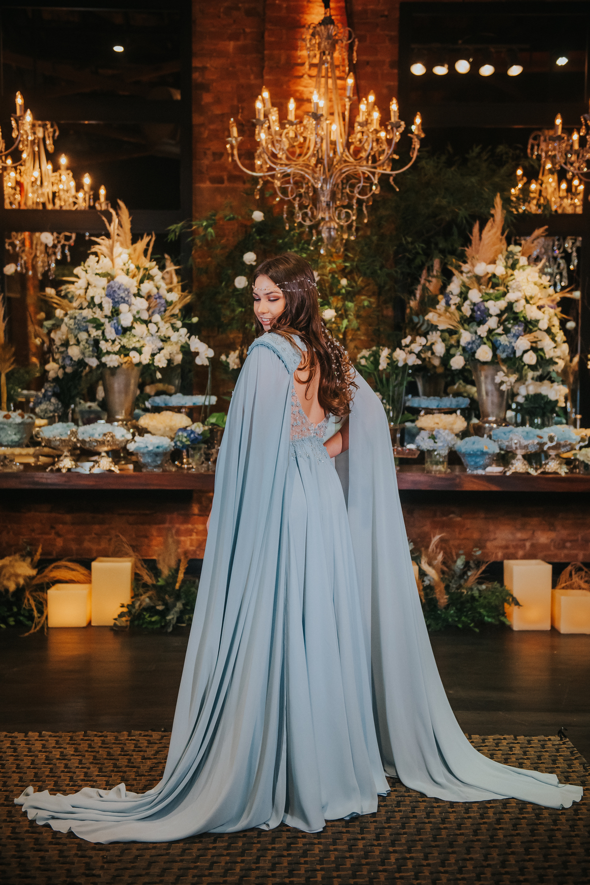 Aniversariante de costas