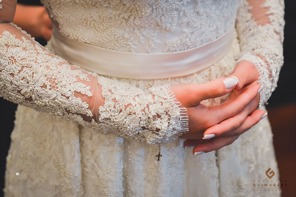 Detalhes do vestido da noiva