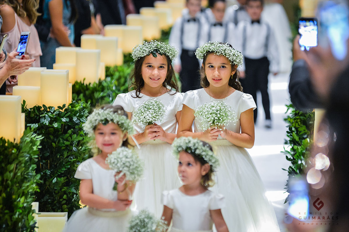 As daminhas entrando