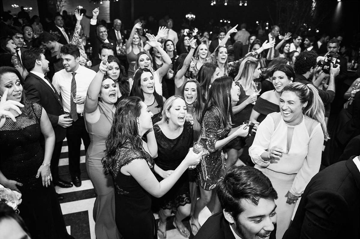 Dança, musica e sorrisos