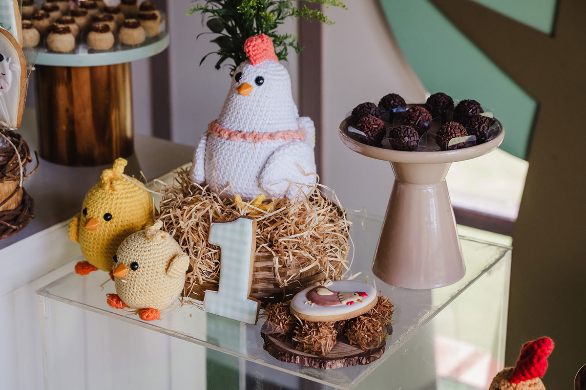 Doces e decoração da fazenda