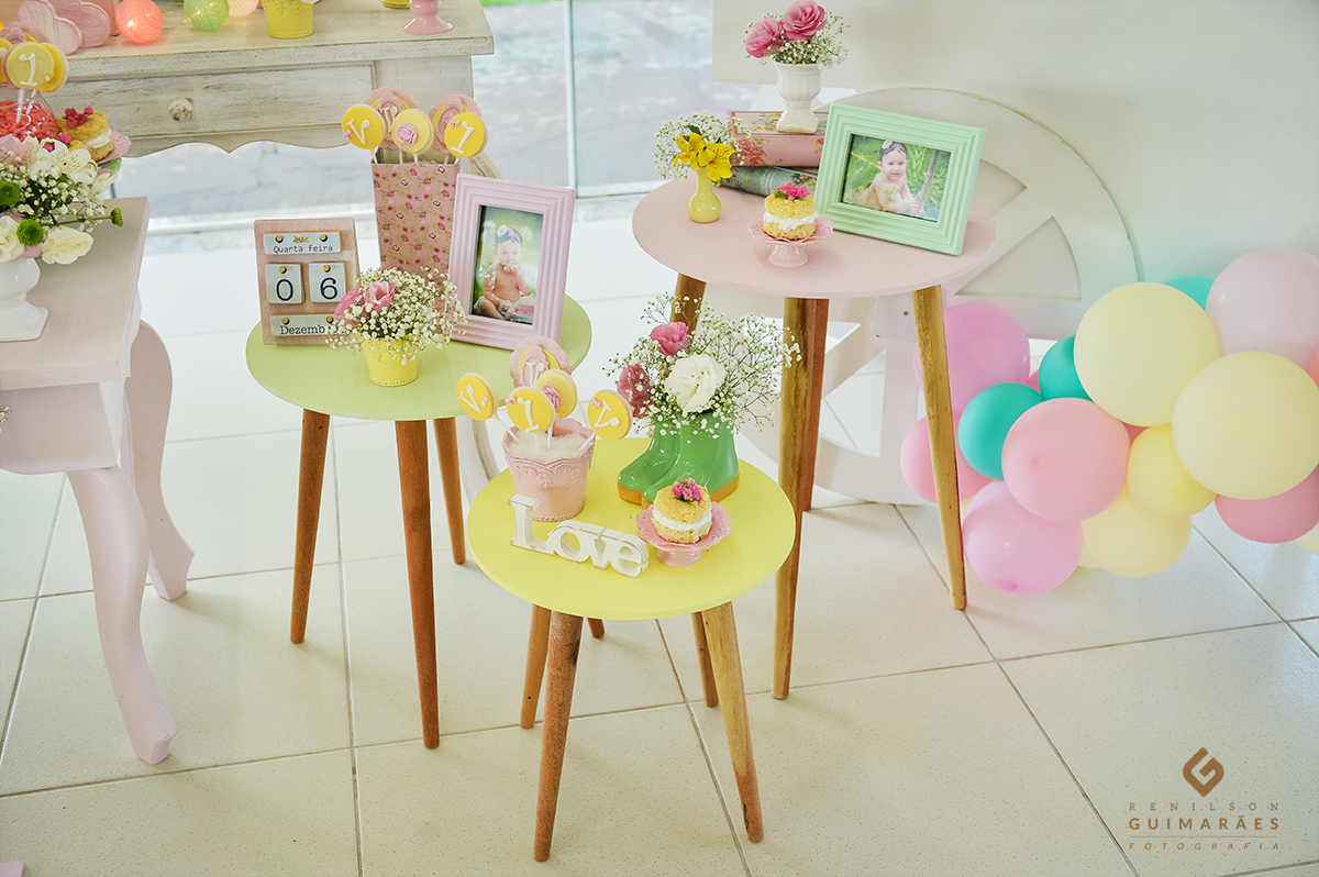 Porta retratos e doces