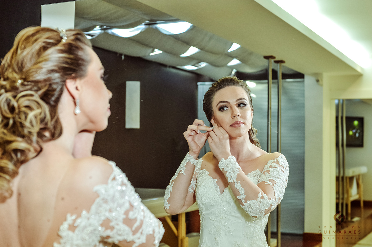 Hora de colocar o brinco