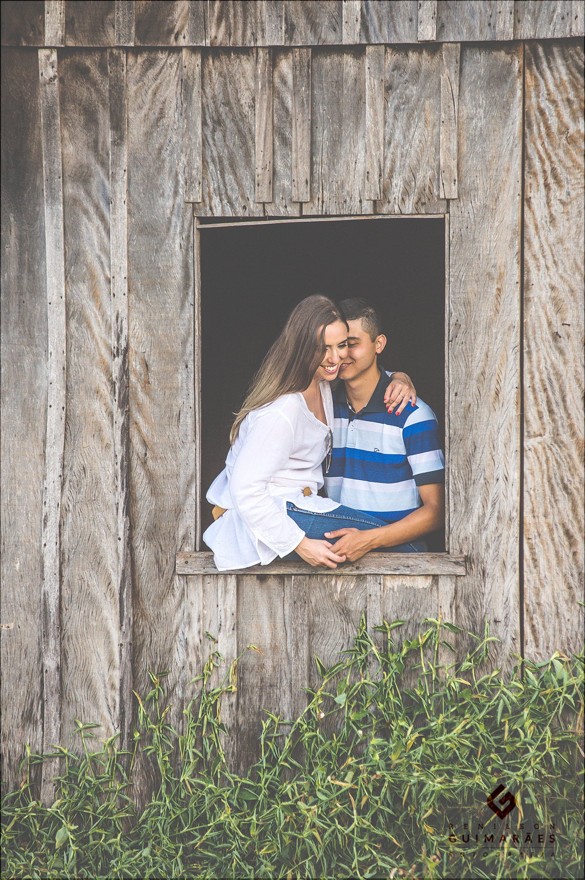 Ela e ele descontraídos