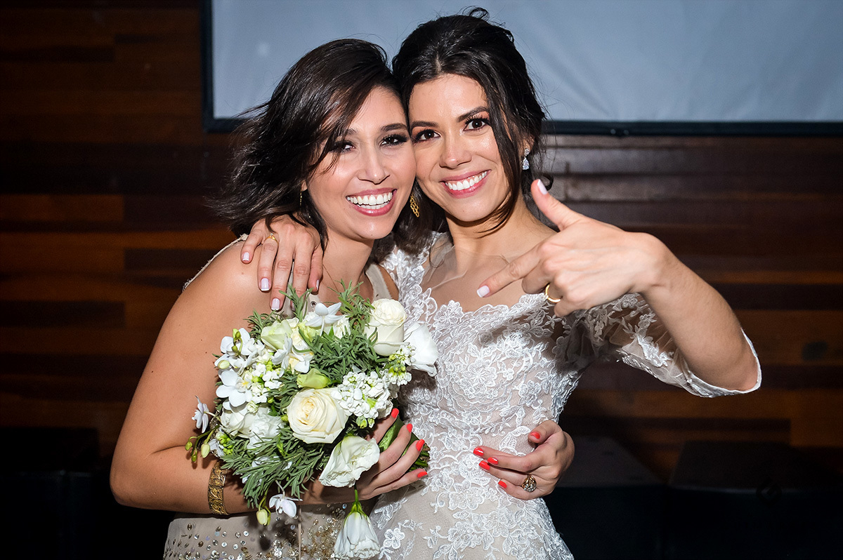 Quem pegou o bouquet da noiva Marianna