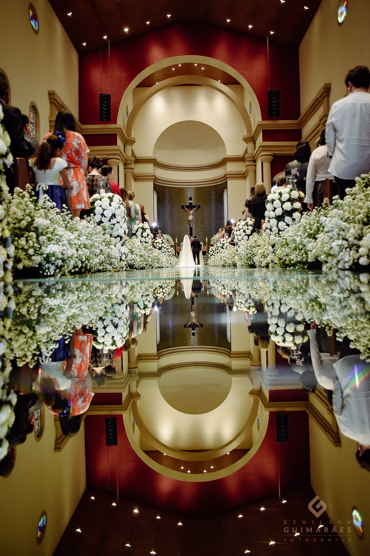 Linda decoração da Ellshaday no corredor da igreja de Ibaiti